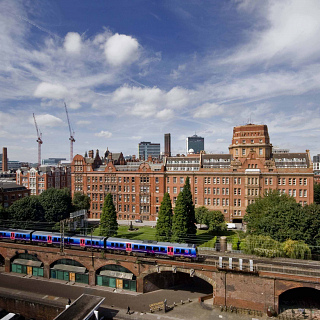 Manchester named as one of  six initial centres of excellence in the UK Precision Medicine network