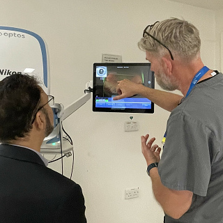 Local MP takes part in Manchester-led genetic eye research