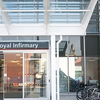 Manchester Royal Infirmary named as centre of excellence for Paget’s bone disease